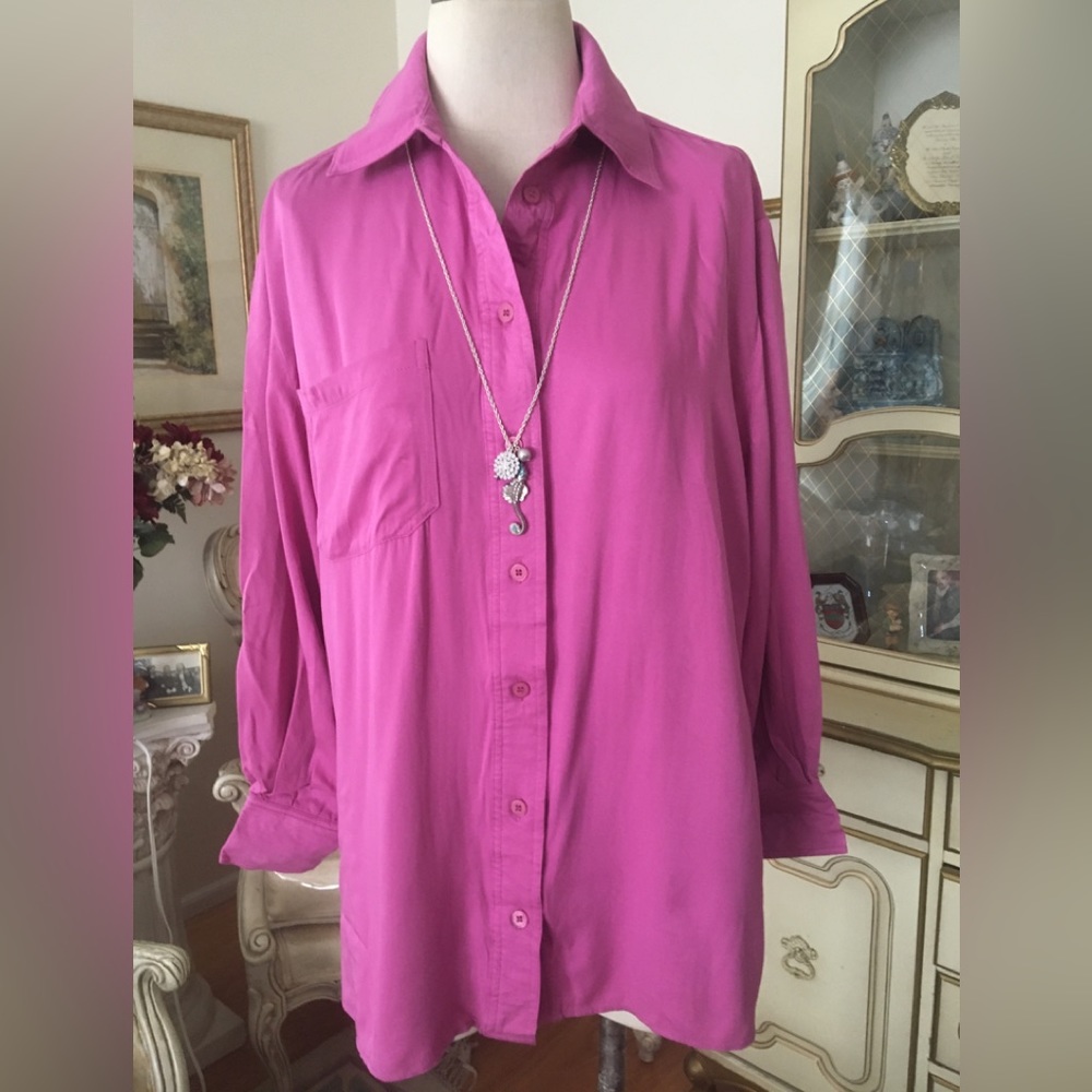 & Merci NWOT long sleeve fuscha top size S